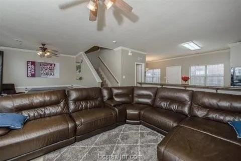 307 Forest Dr - Photo 3 of 17