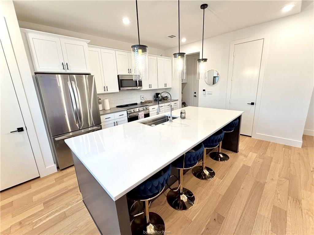 3041 Kingdom Rd Unit 601 - Photo 2 of 17