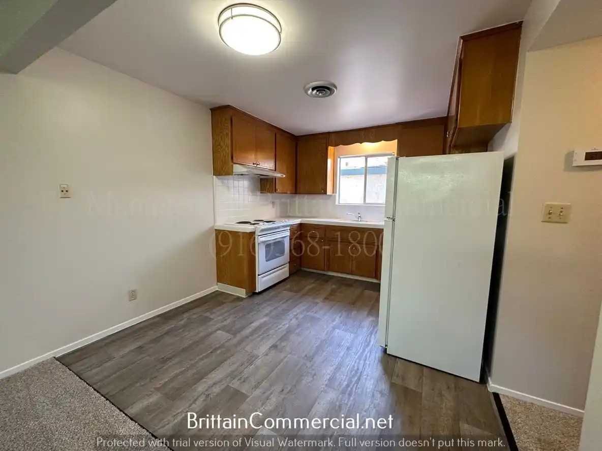 Capitol Avenue (2316) - Photo 2 of 10