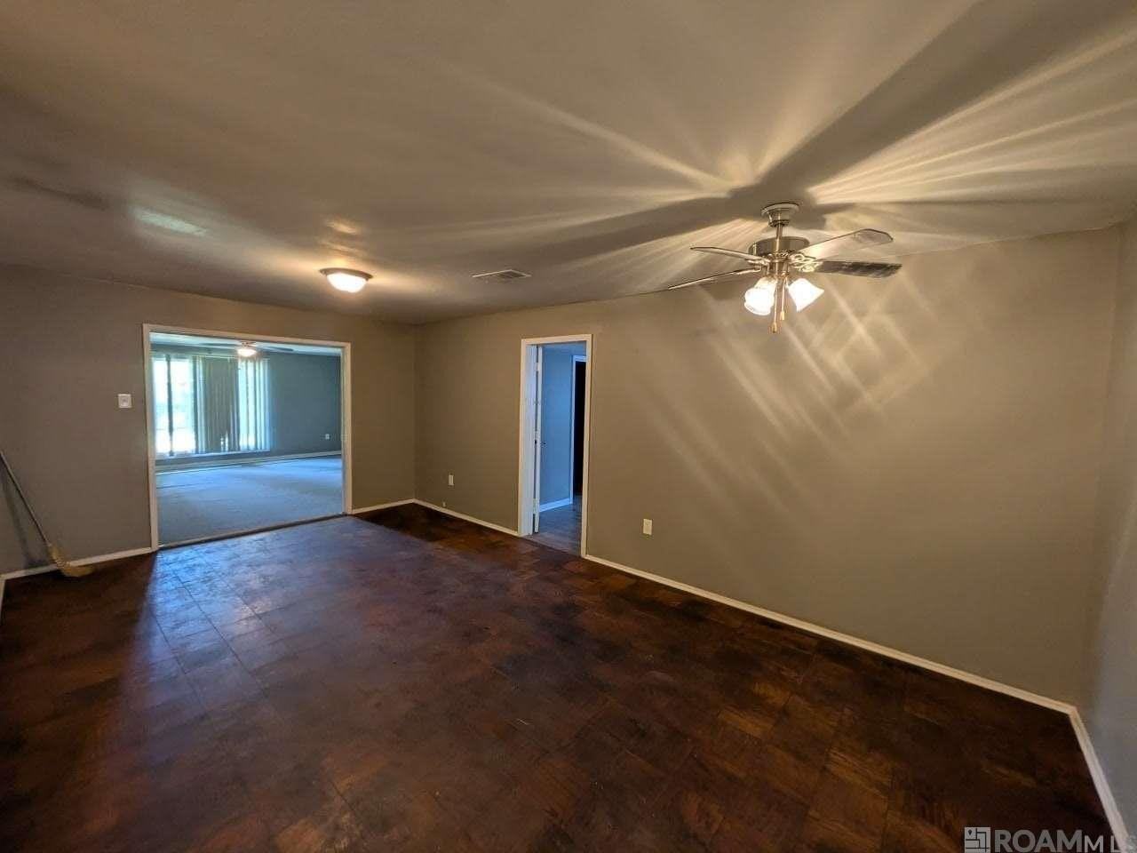 5966 Clayton Dr - Photo 3 of 9