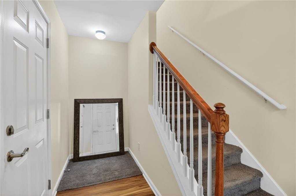 2928 George Busbee Pkwy Nw - Photo 5 of 25