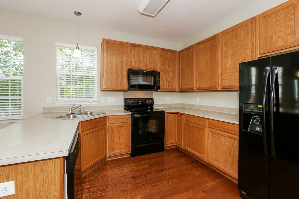 4267 Kiser Woods Dr Sw - Photo 6 of 16