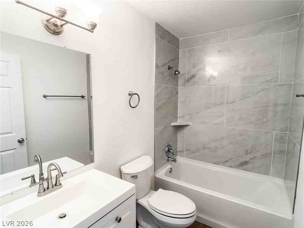 5216 Gray Ln #C - Photo 6 of 15