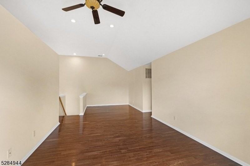 77 Williamson Ct - Photo 3 of 28