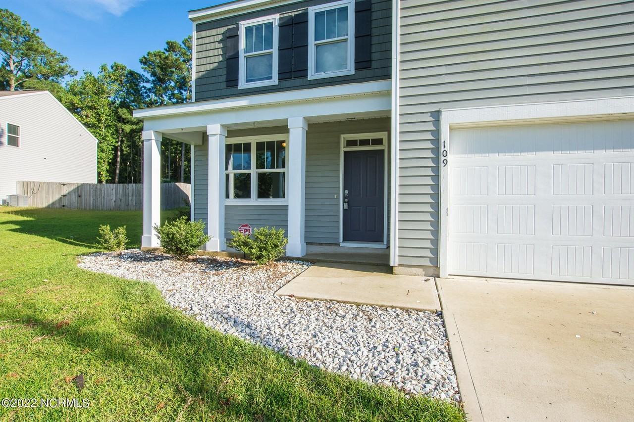 109 Old Dock Landing Rd - Photo 4 of 50