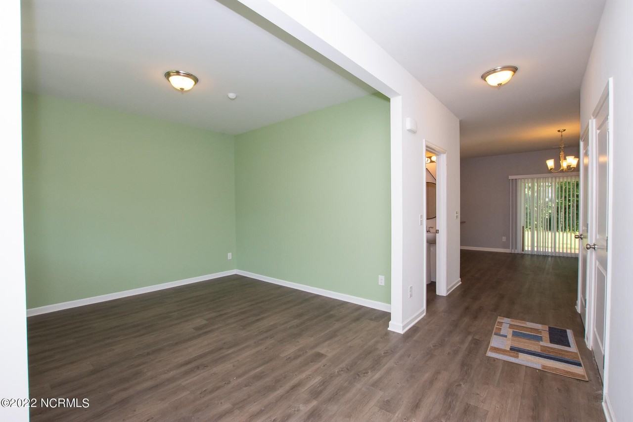 109 Old Dock Landing Rd - Photo 6 of 50