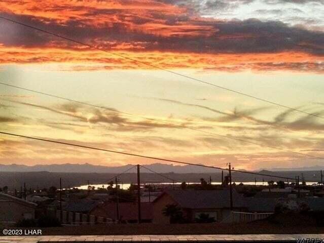 961 Southwind Ln - Photo 4 of 22