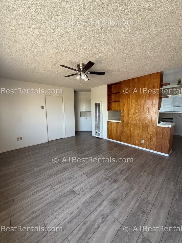 5355 Yosemite Blvd #1 - Photo 2 of 11