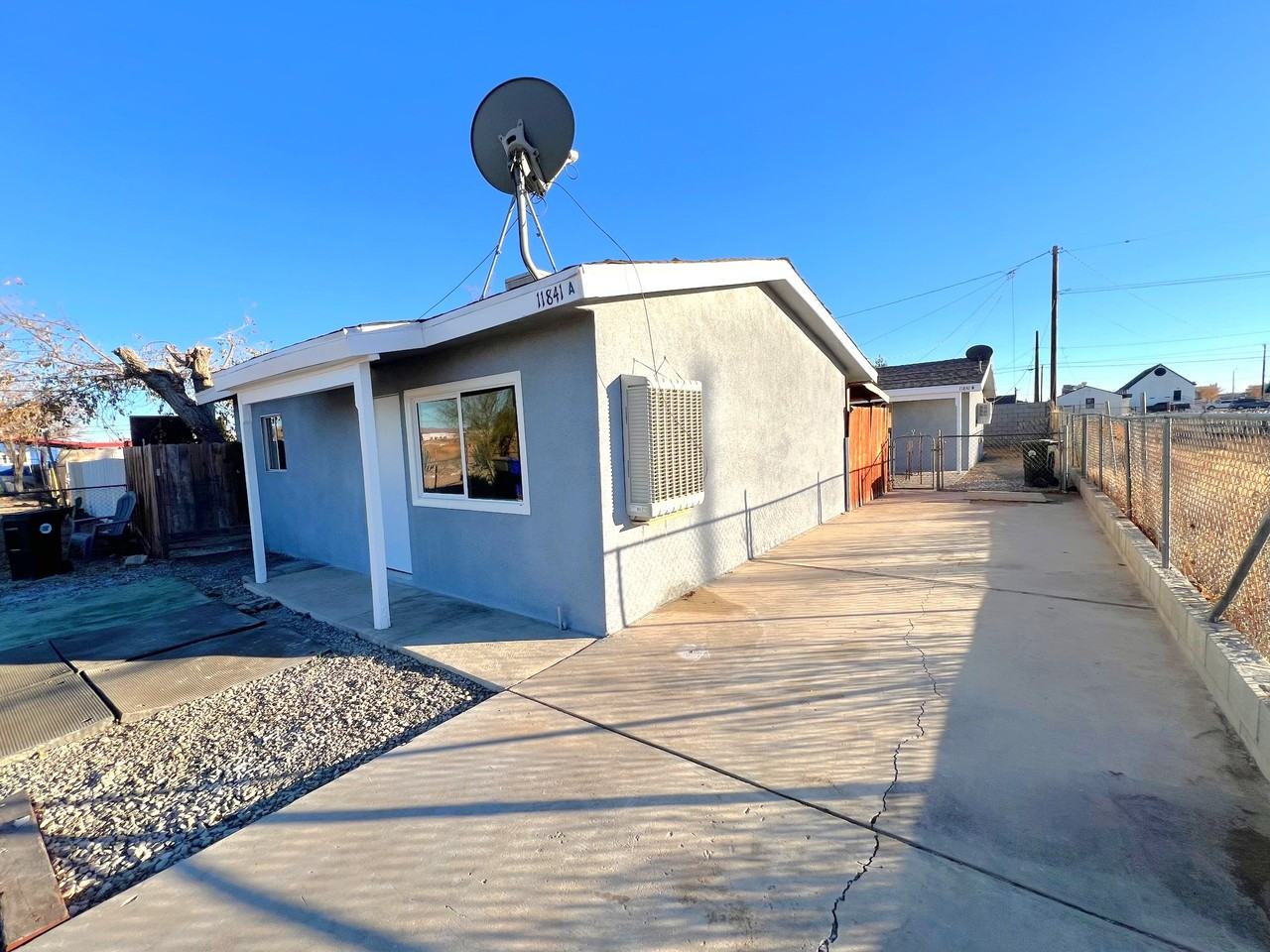 11841 Brockman Ave #1 - Photo 3 of 13