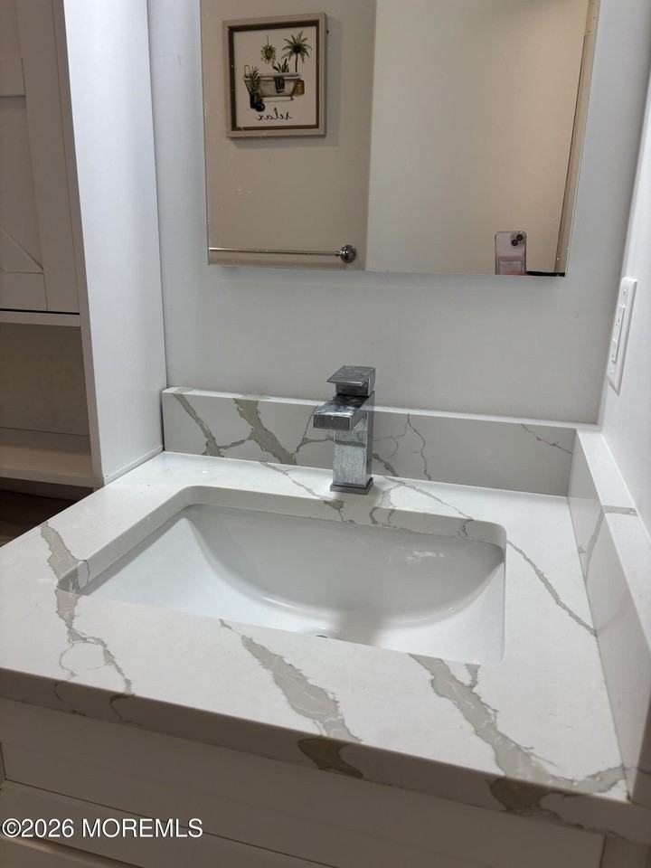 528 Main St Apt 2 - Photo 7 of 10