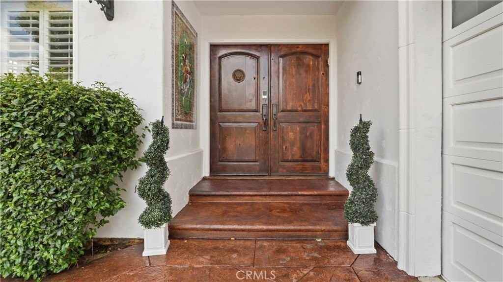 5128 Avenida Hacienda - Photo 7 of 50