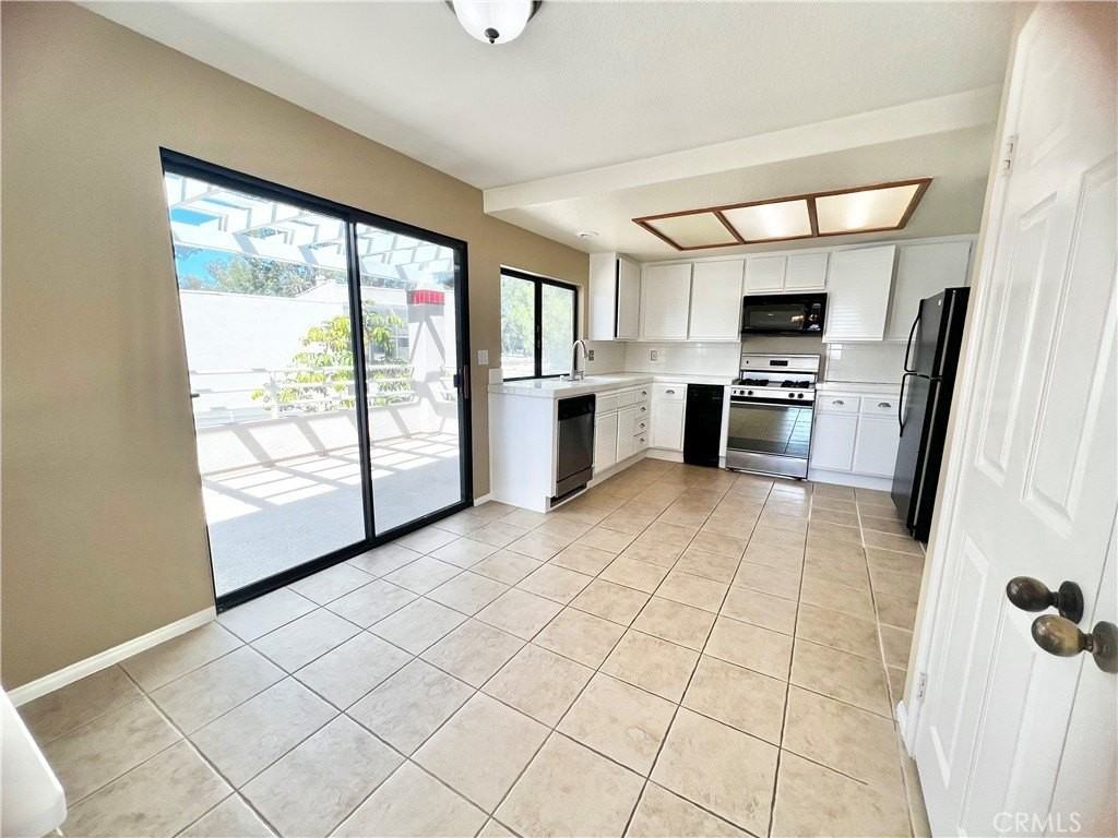 27790 Gleneagles - Photo 4 of 16