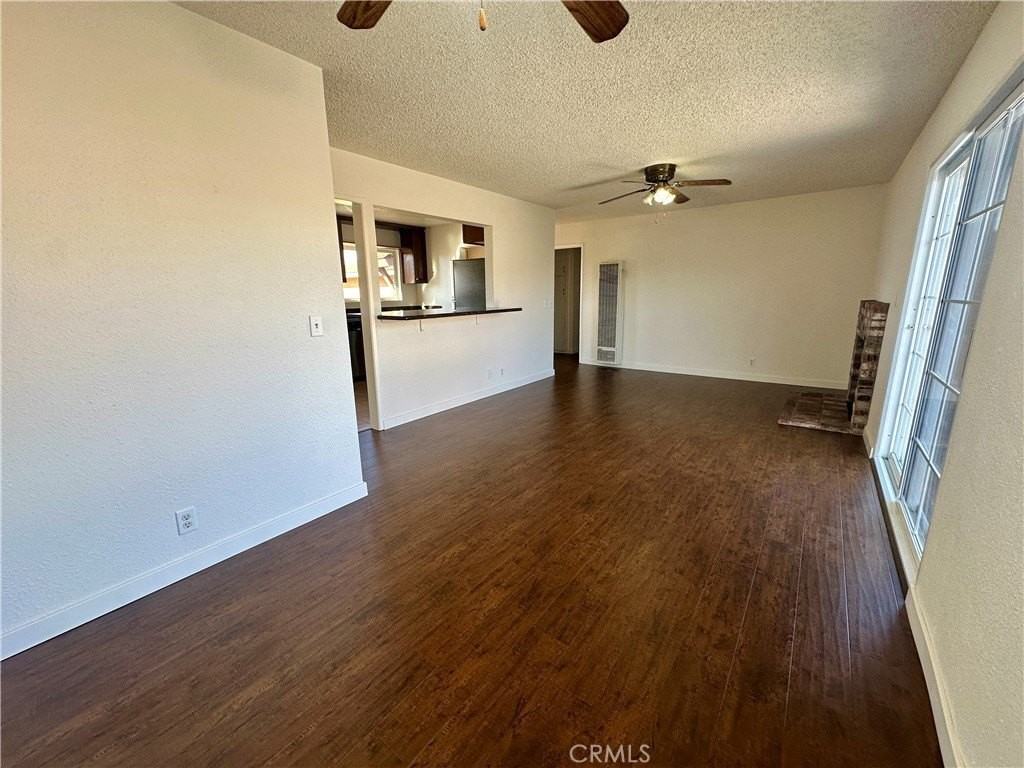 5775 Trinidad Way - Photo 4 of 21