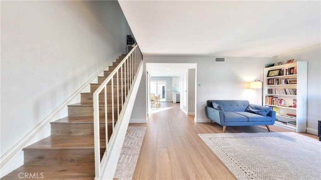 4646 Minorca Way - Photo 5 of 23