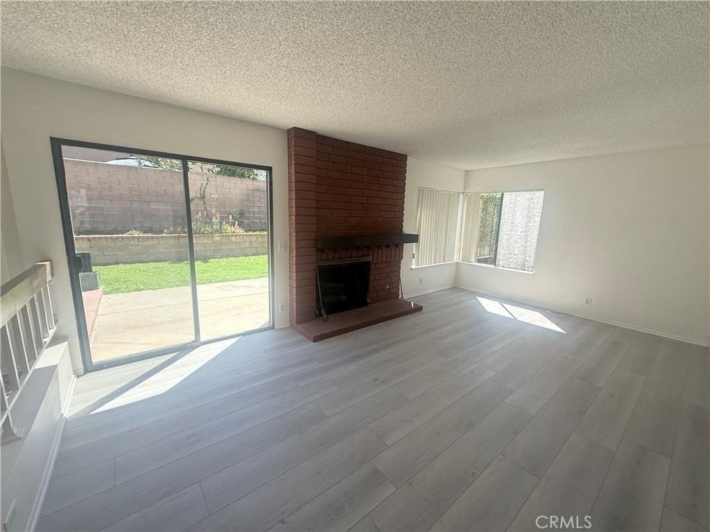 46 Christamon W - Photo 7 of 11