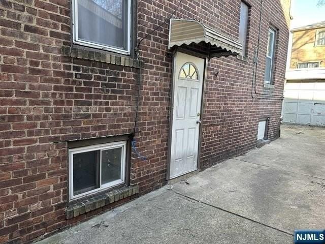 8820 2nd Ave - Photo 2 of 9