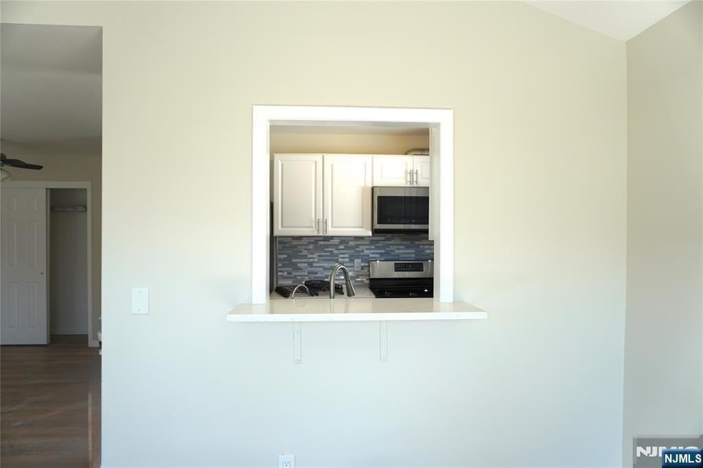 399 S 6th St - Photo 6 of 15