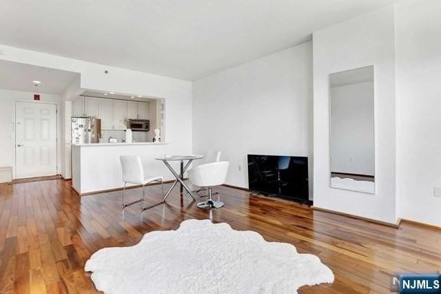 3412 City Pl - Photo 5 of 10