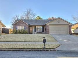 featured image of 11388 N 120th East Ave