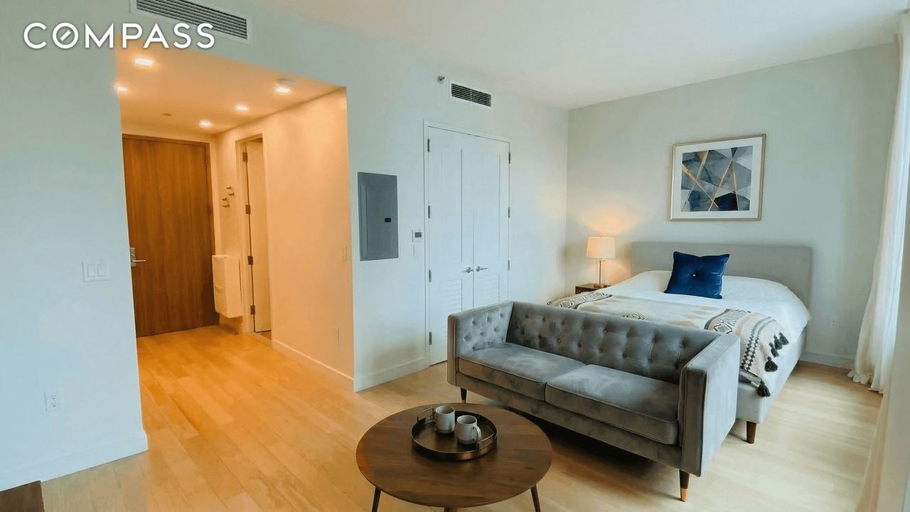 4530 Pearson St #6F - Photo 5 of 18