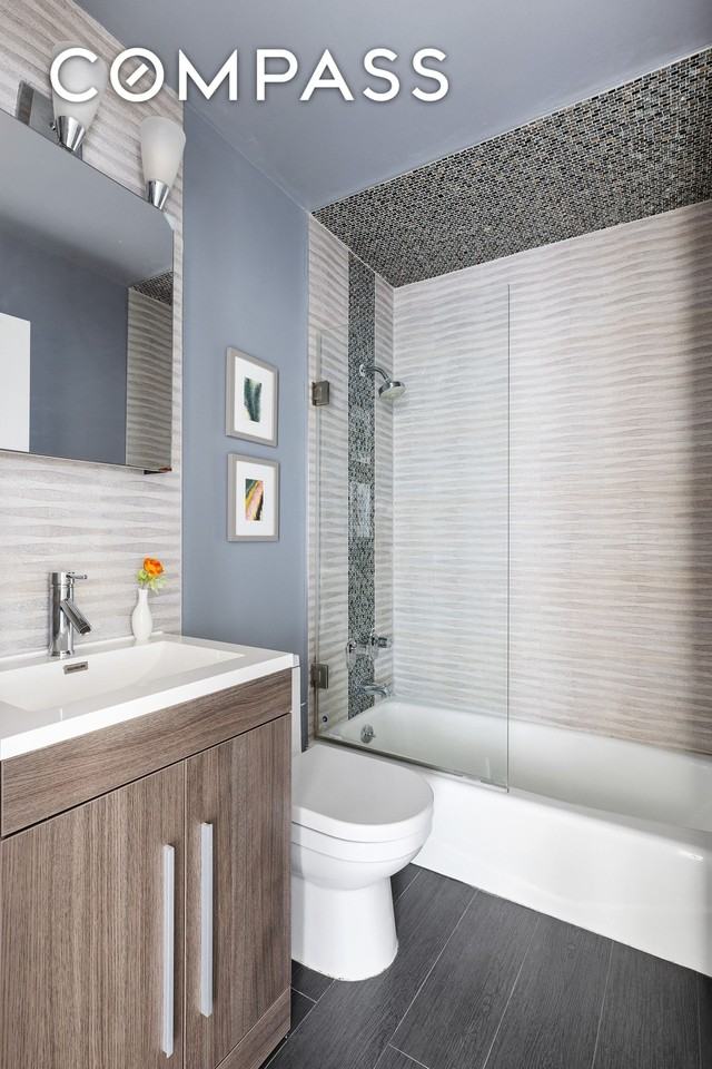 340 E 93rd St #21F - Photo 5 of 6