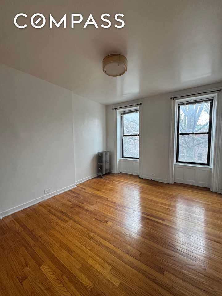 119 6th Ave #3 - Photo 7 of 8