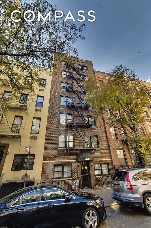 228 E 81st St #1A - Photo 5 of 5