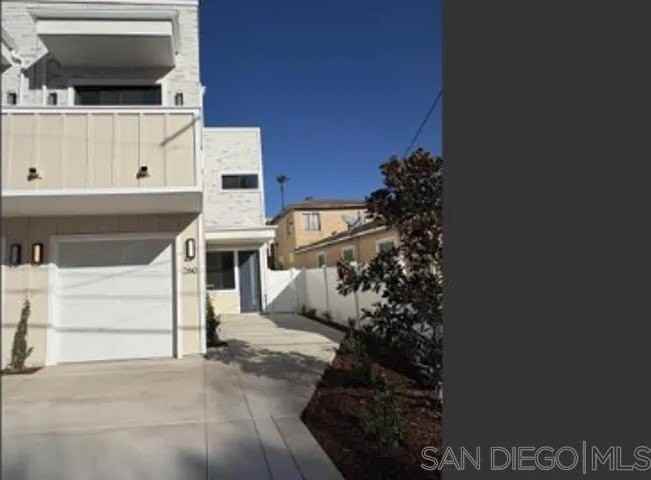 260 Donax Ave - Photo 2 of 50