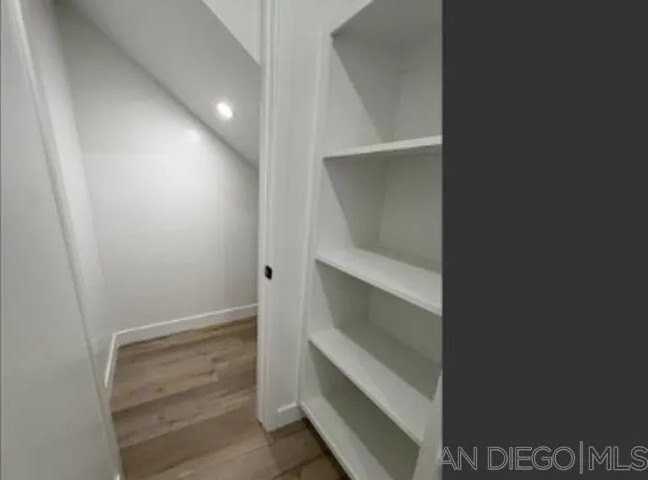 260 Donax Ave - Photo 7 of 50