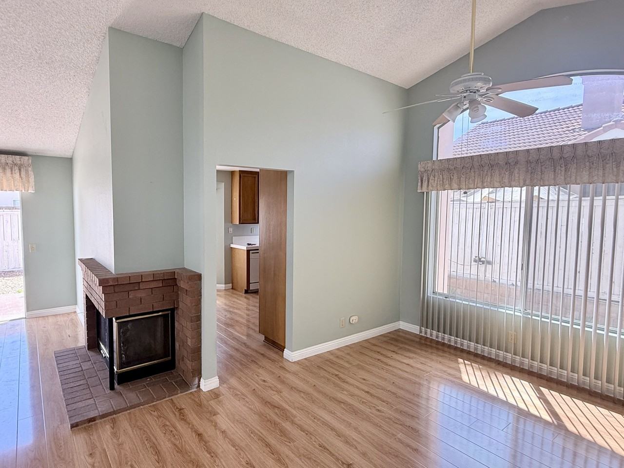 28088 Orangegrove Ave #1 - Photo 6 of 36