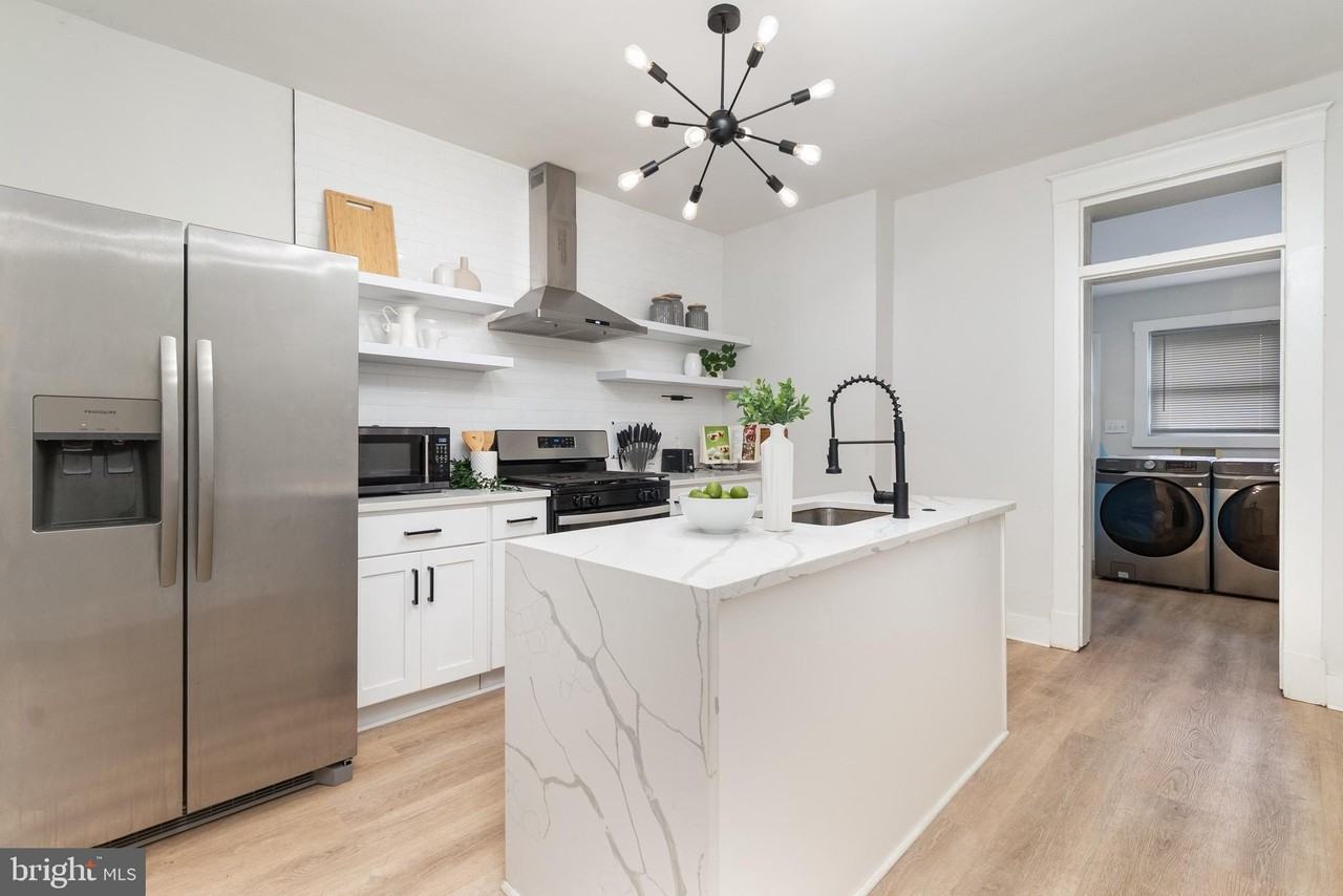 3822 6th St - Photo 7 of 26