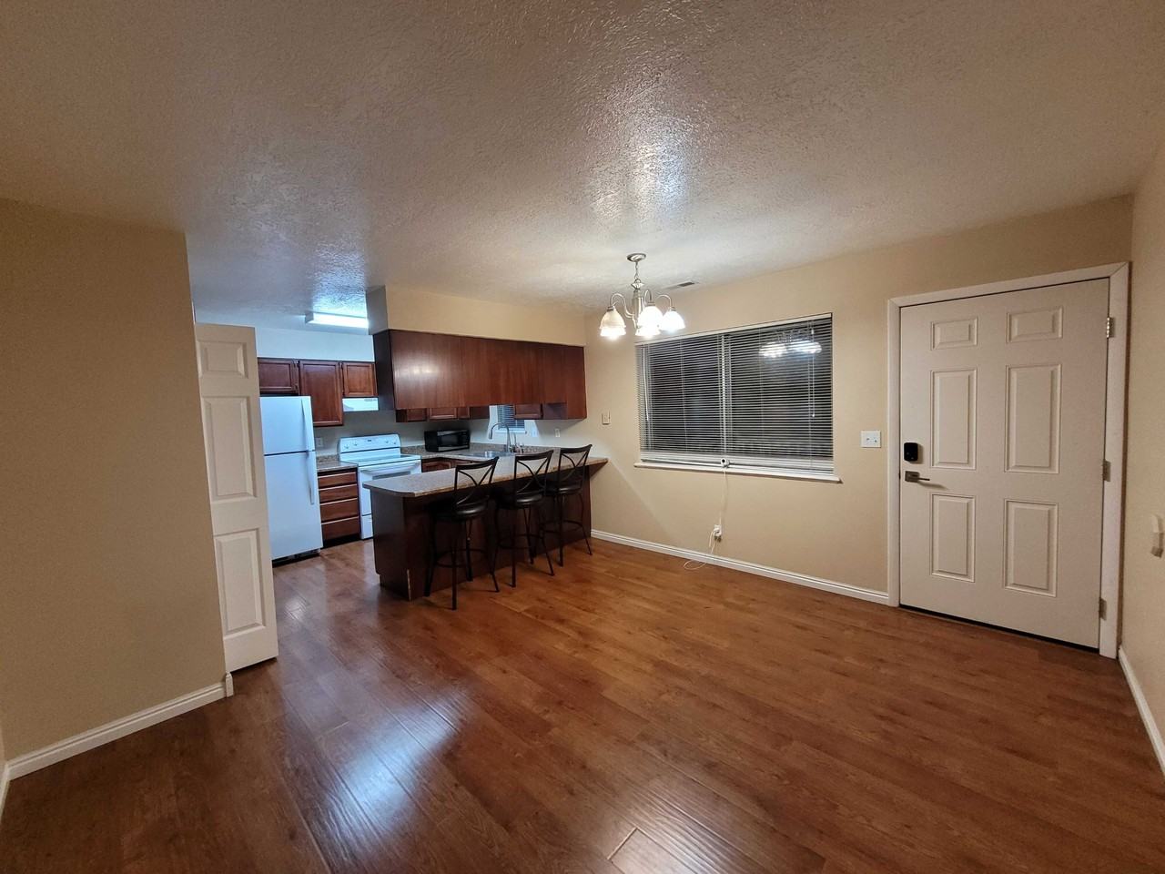 115 W 1100 N - Photo 6 of 13