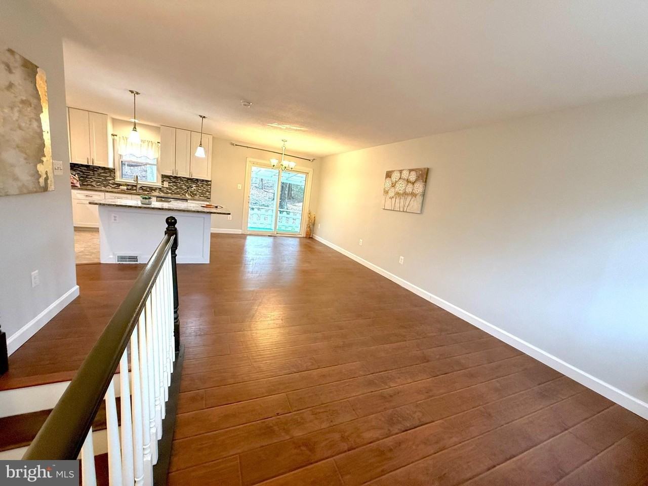 4959 Linsey Ct - Photo 3 of 35