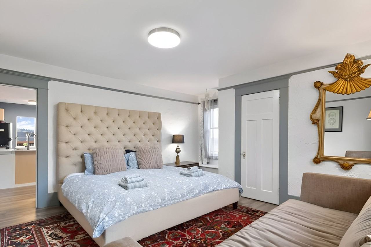 2029 Collingwood St #1051859P - Photo 2 of 14