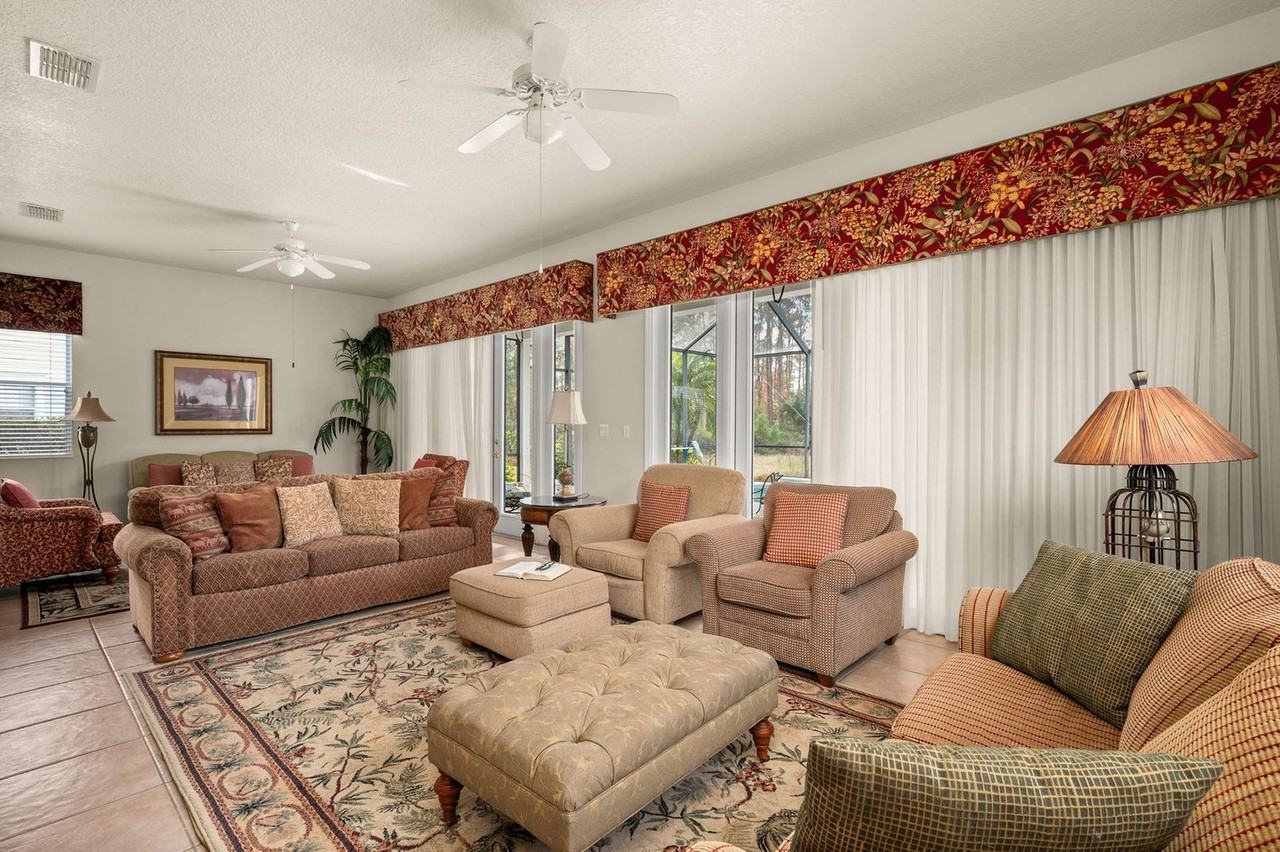 1419 Fairview Cir #1467670P - Photo 4 of 50