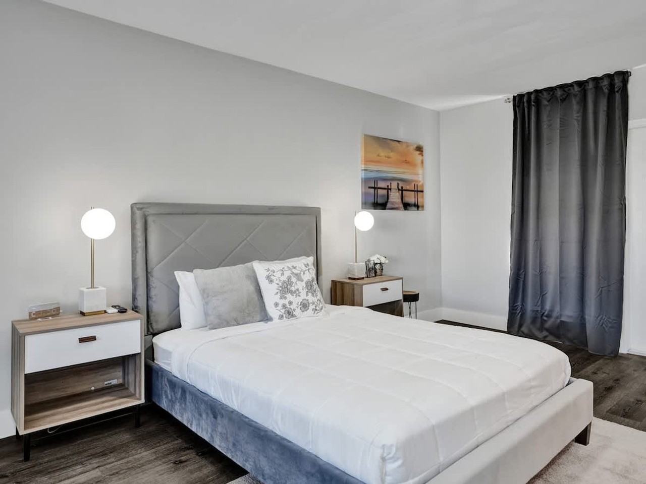 3204 Northeast 9th Street - Photo 2 of 25