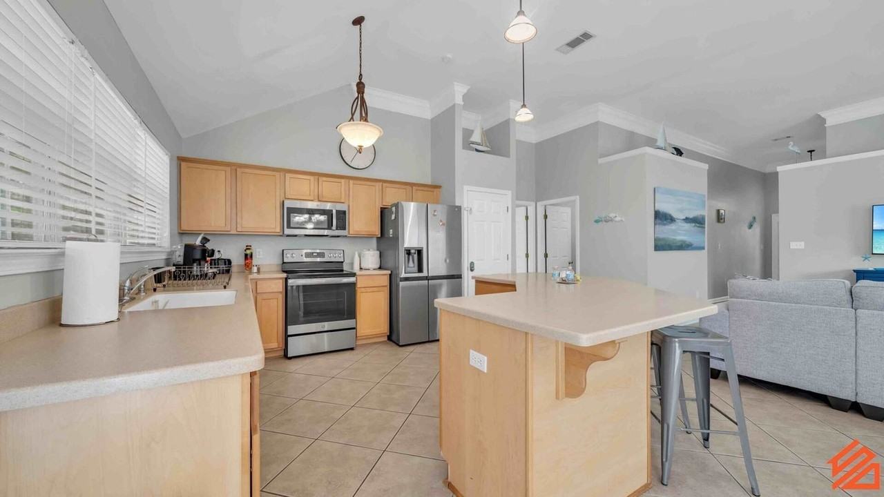 111 Hidden Lakes Dr #1502028P - Photo 5 of 33