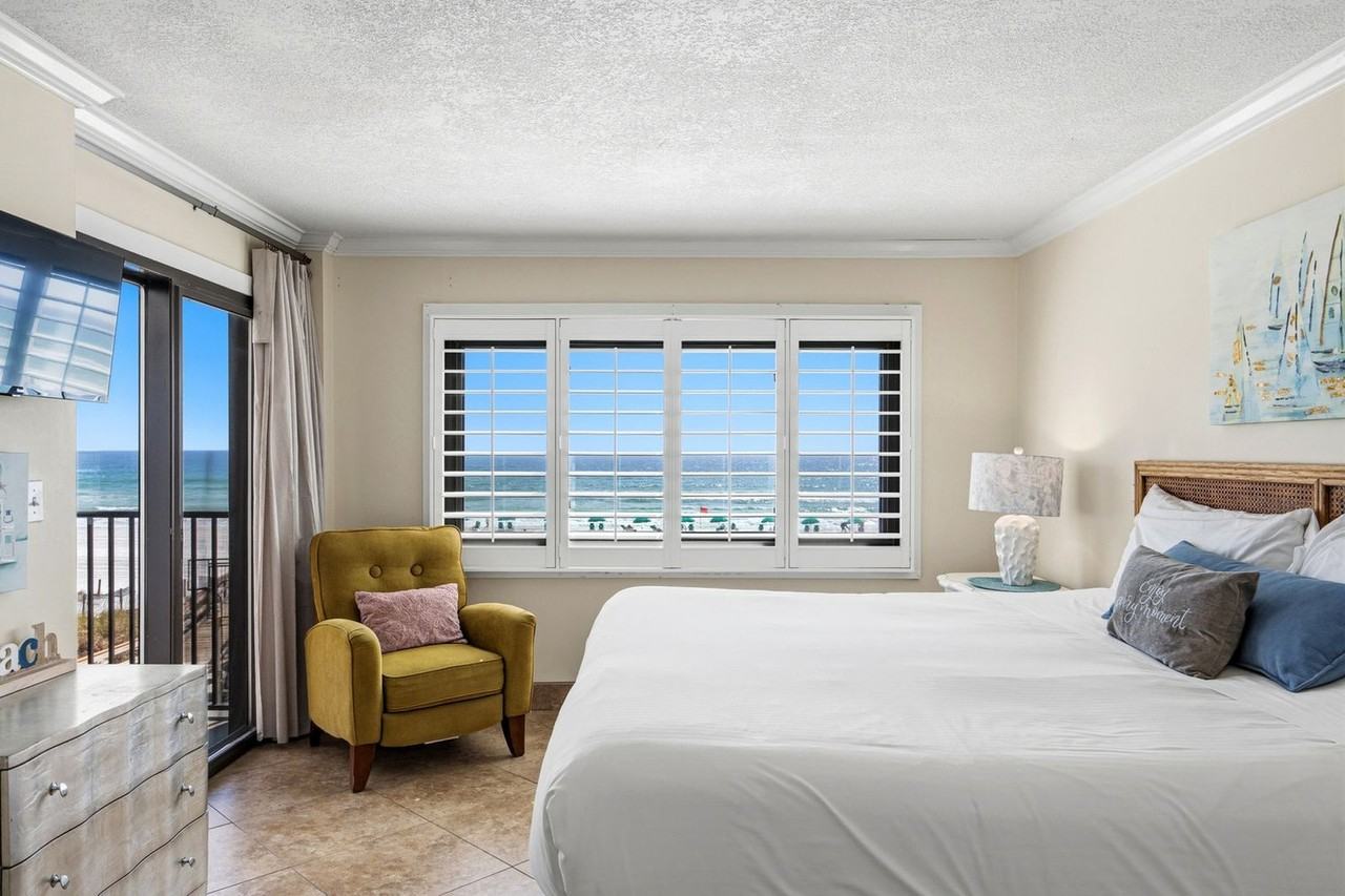 1044 Highway 98 E #1502071P - Photo 4 of 45