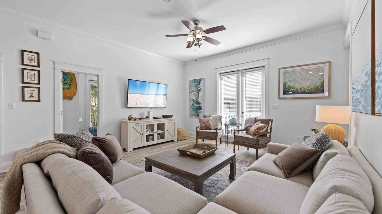 269 San Juan Ave #1502043P - Photo 2 of 35