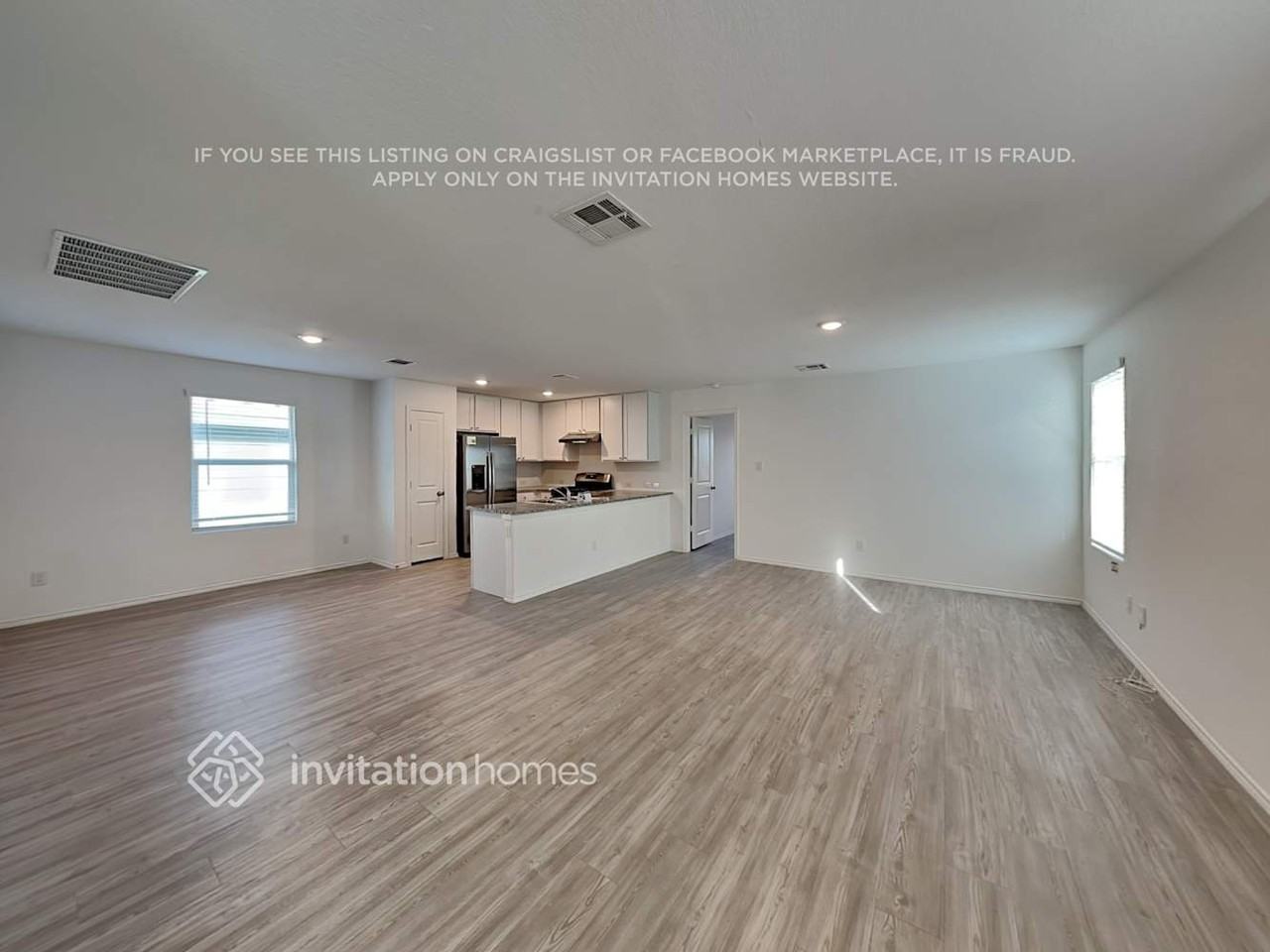 14331 Estuary Pl - Photo 5 of 17