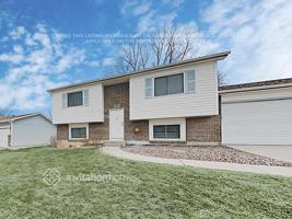 featured image of 10530 Pierson Cir