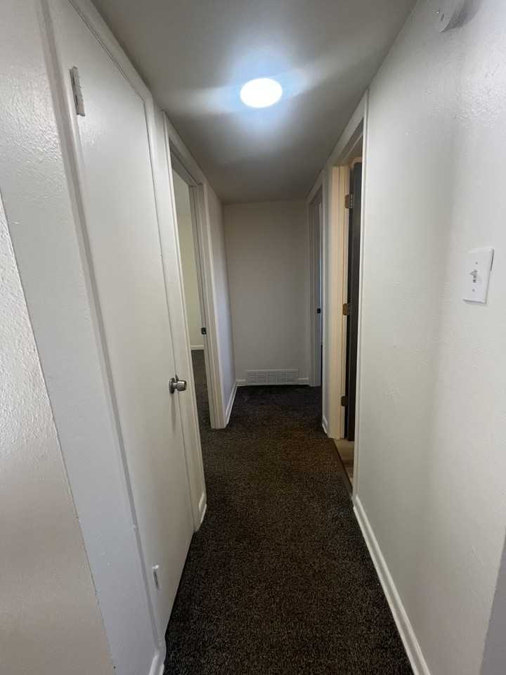 1032 Dayton St #1032-5 - Photo 5 of 13