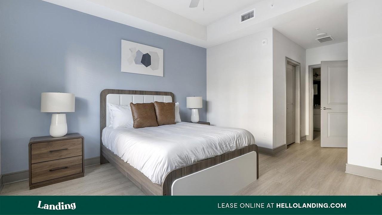 8820 Walter Way - Photo 4 of 50