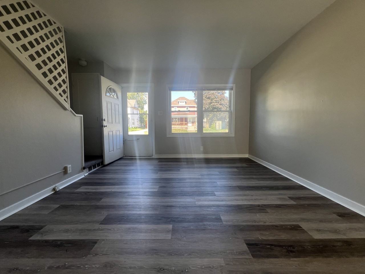 124 Locust Street - Photo 2 of 19