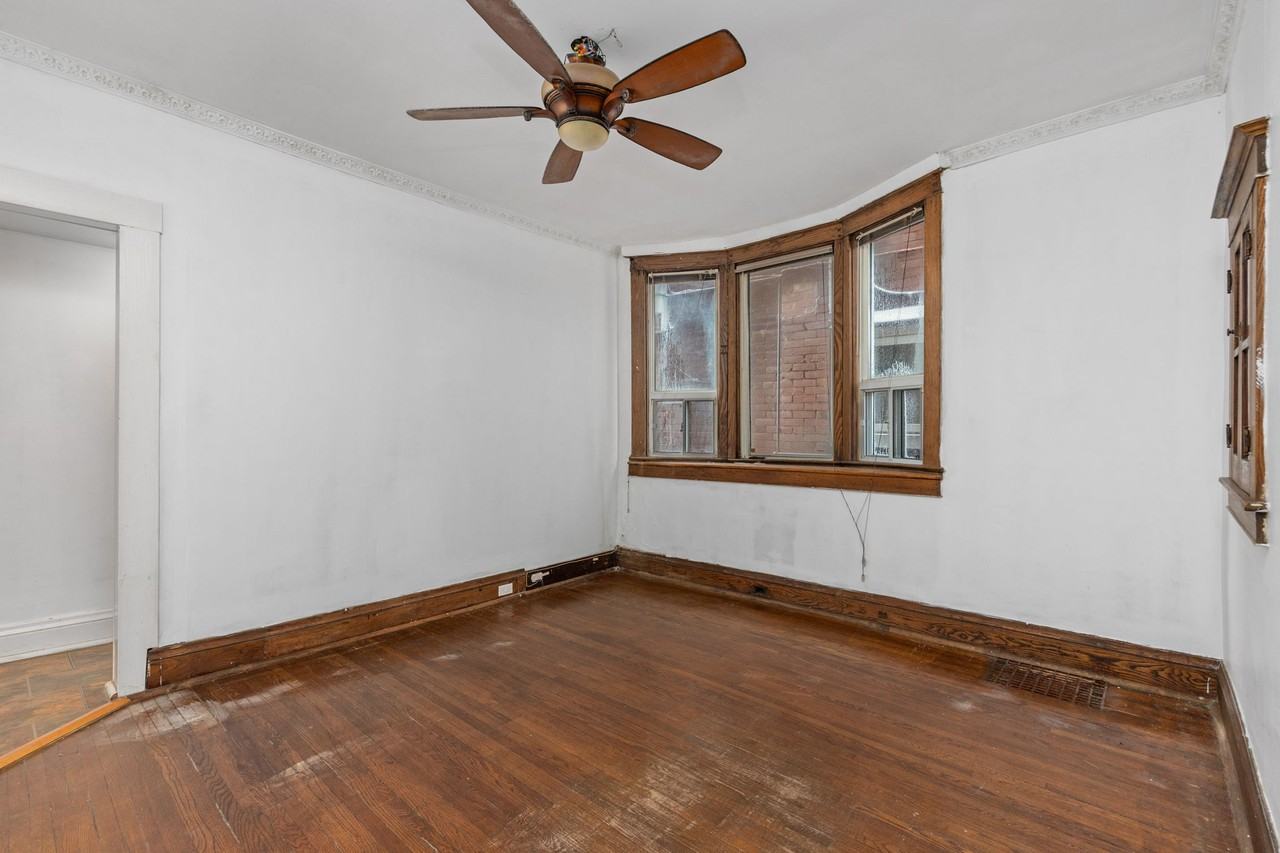 16 Edna Avenue #Main - Photo 7 of 23