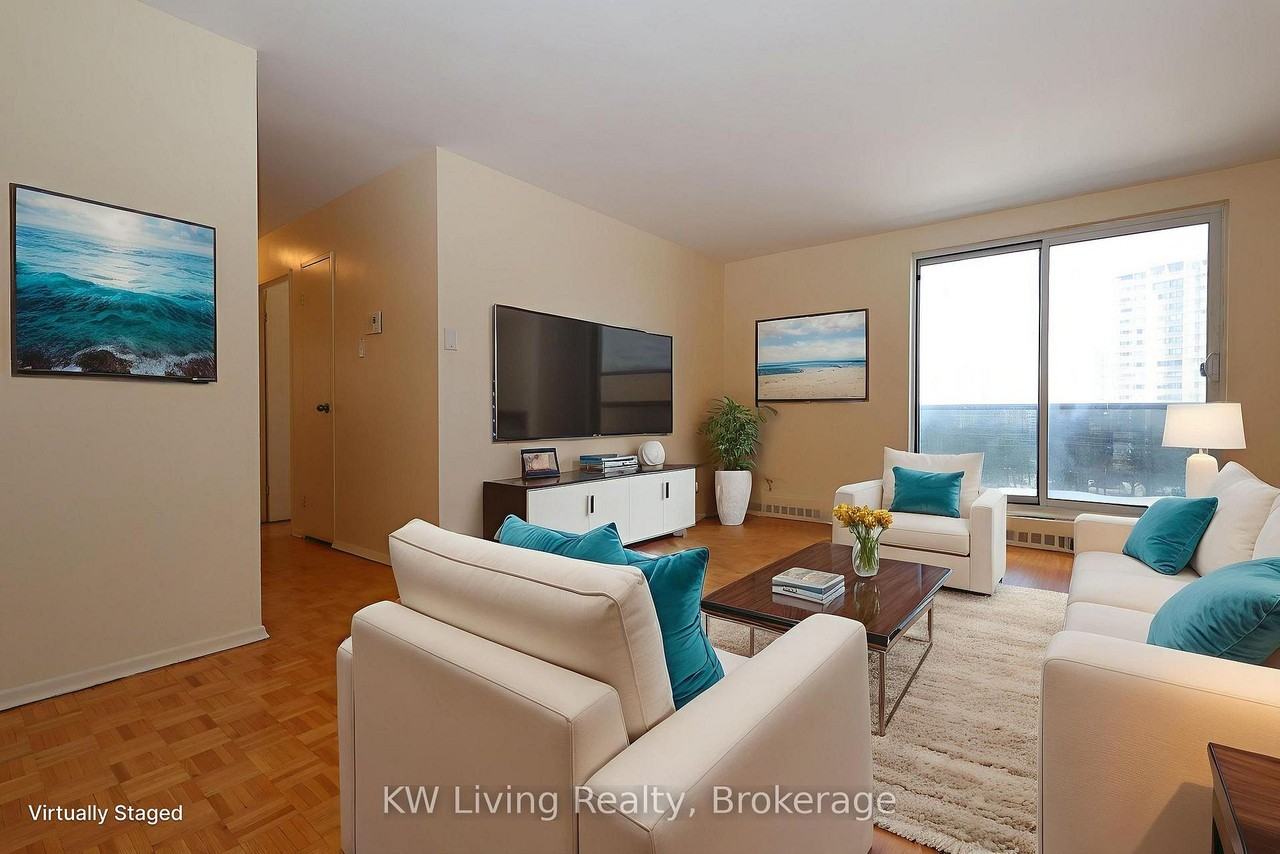 33 Central Parkway West #504 - Photo 3 of 16