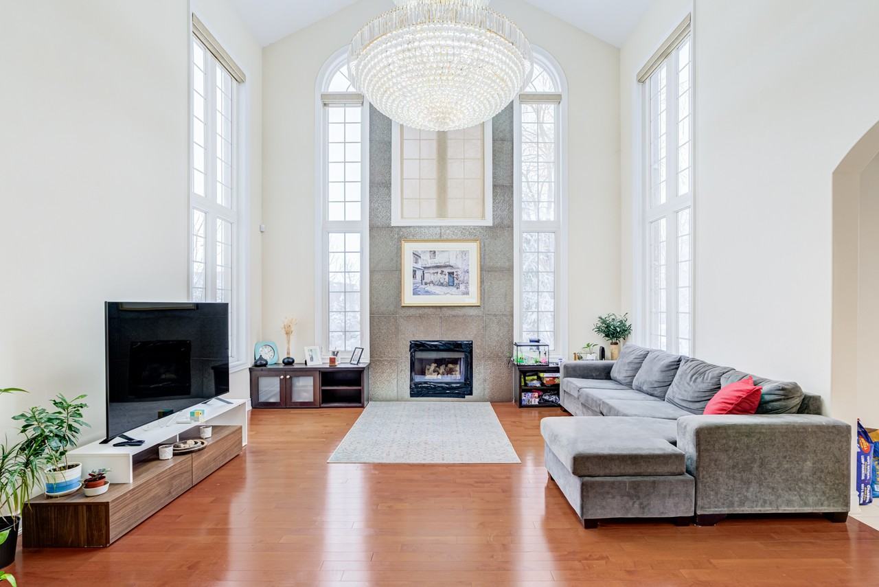 161 Vanda Drive #Main - Photo 5 of 24