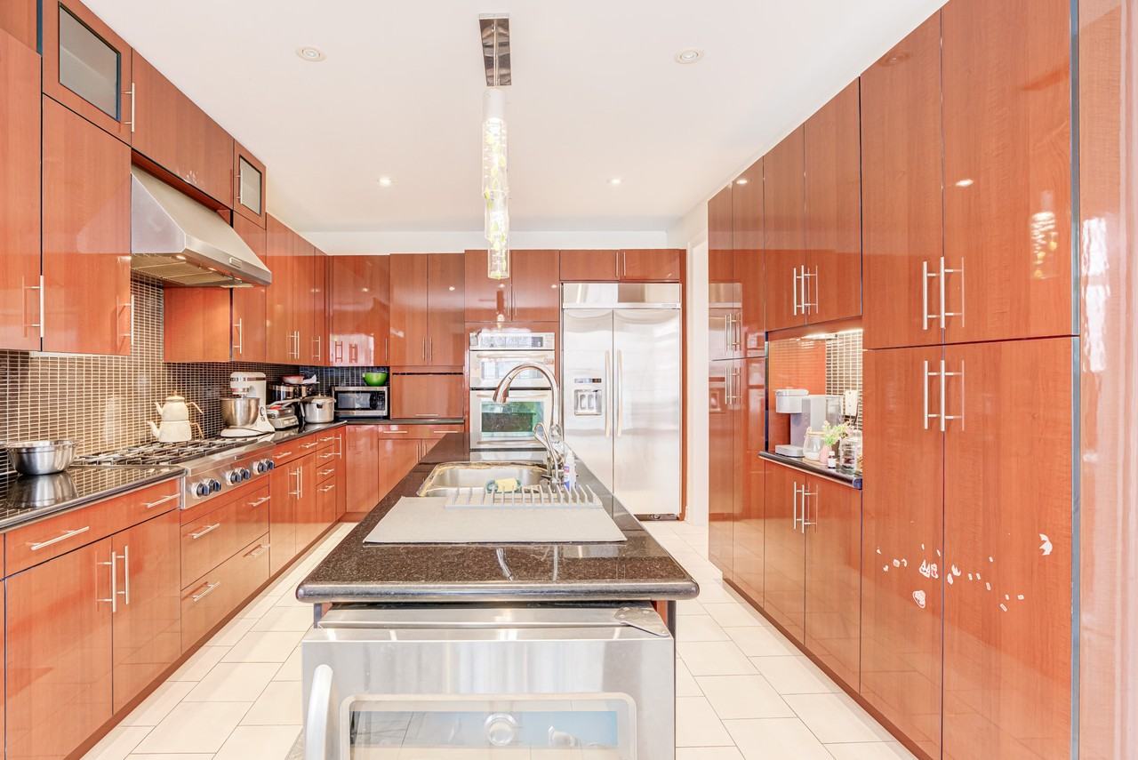 161 Vanda Drive #Main - Photo 7 of 24