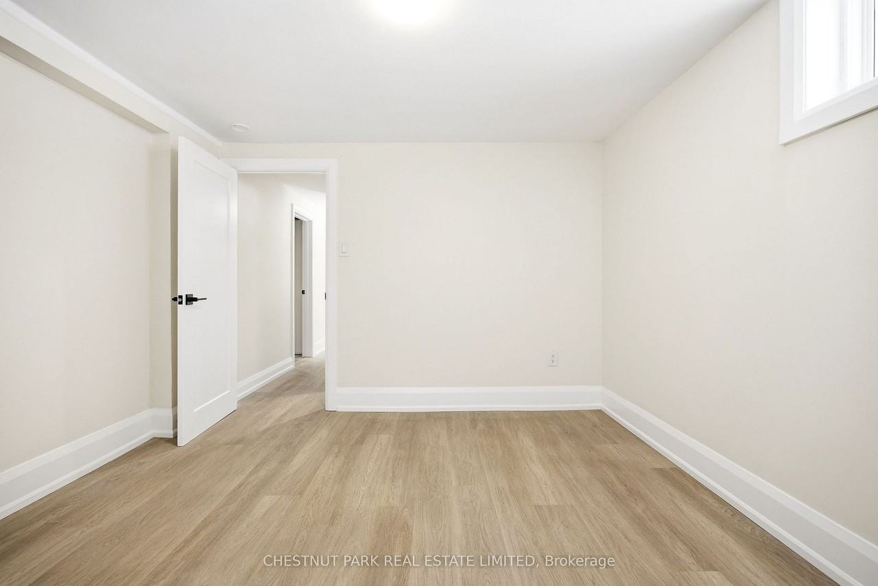 39 Penhurst Avenue #1 - Photo 4 of 18