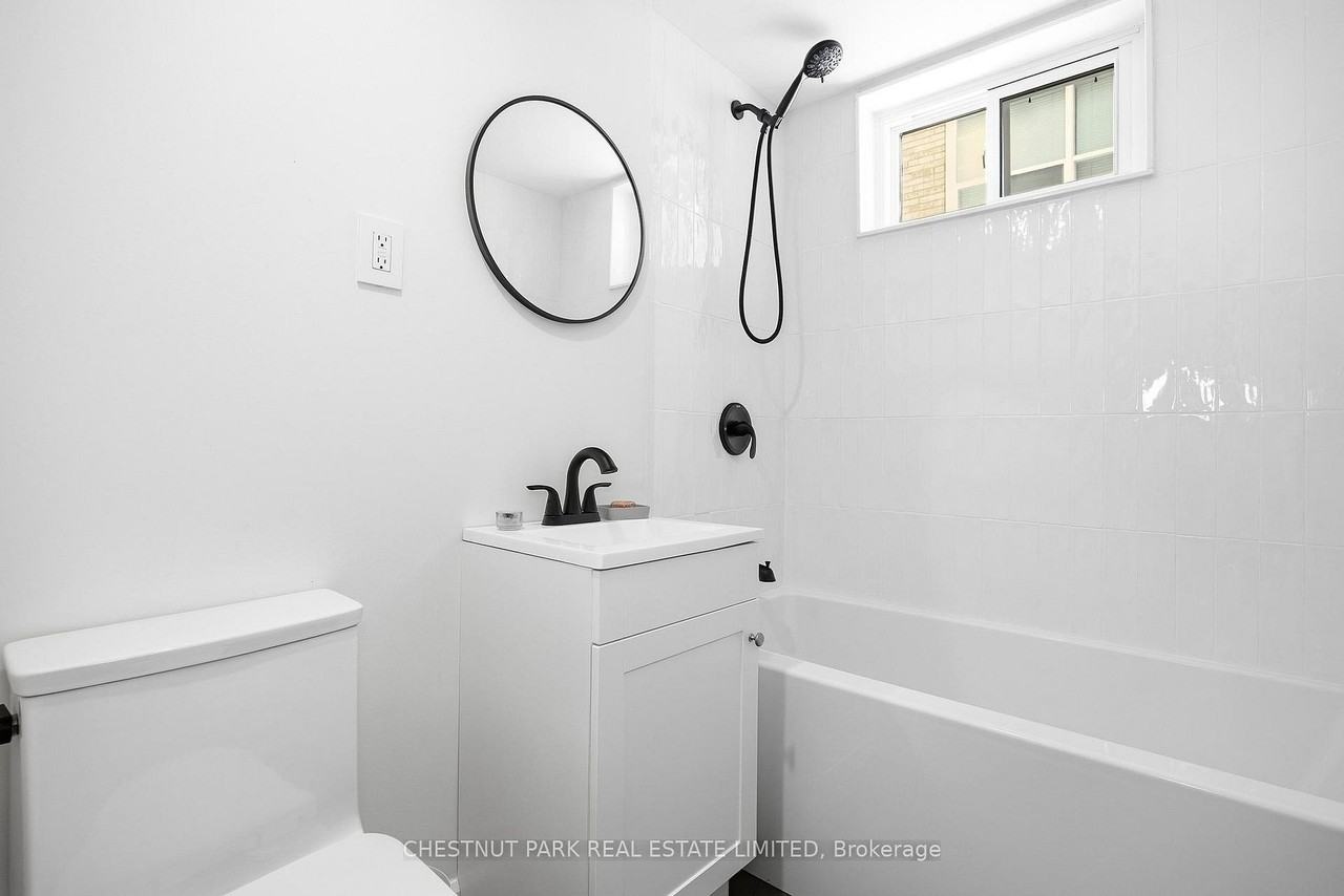 39 Penhurst Avenue #1 - Photo 5 of 18